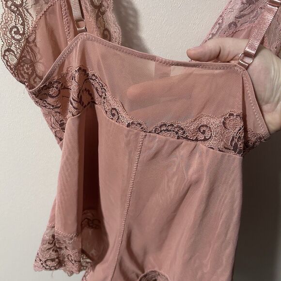 Women Marilyn Monroe Pink Sheer Lace Lingerie Body Suit High Rise Hips  XL NWOT - Picture 9 of 9